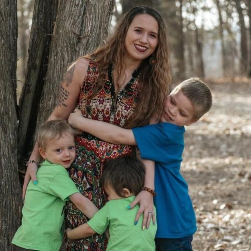 Meet your Posher, Myiaspring